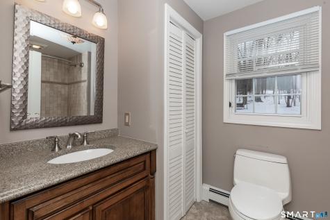 10 Apple Tree Road Bethel CT 06801