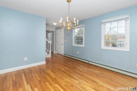 10 Apple Tree Road Bethel CT 06801