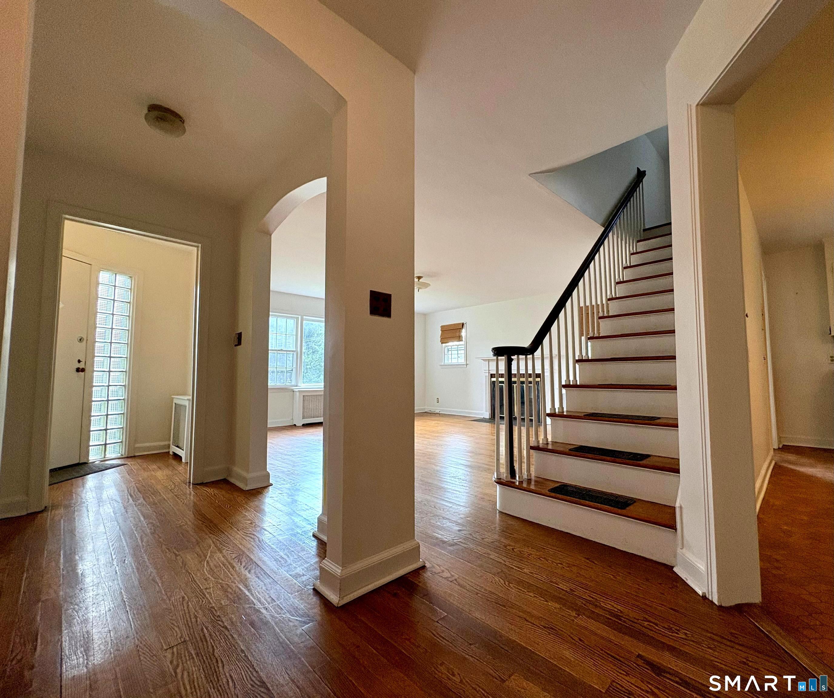 2727 Boston Post Road Darien CT 06820