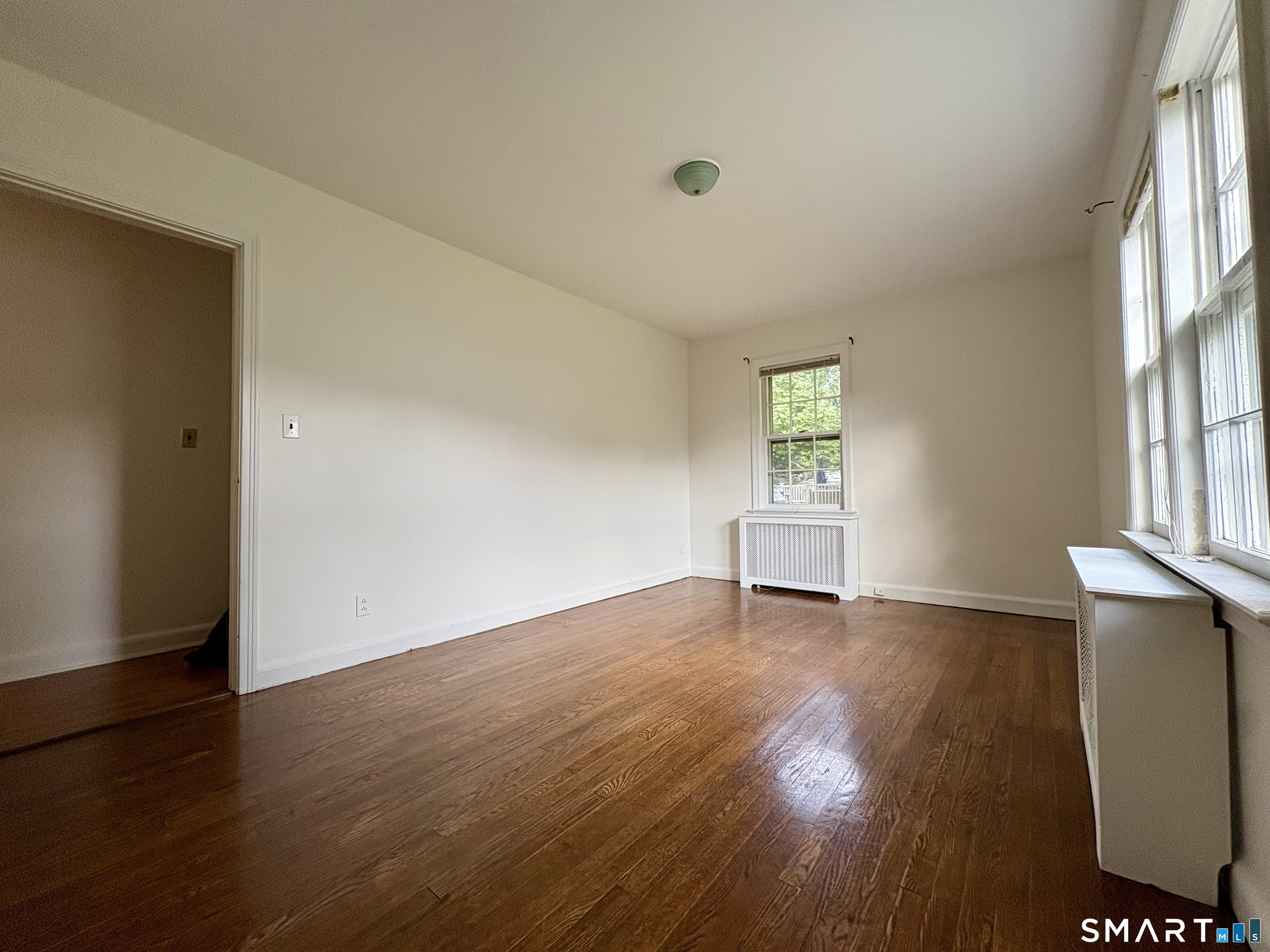2727 Boston Post Road Darien CT 06820