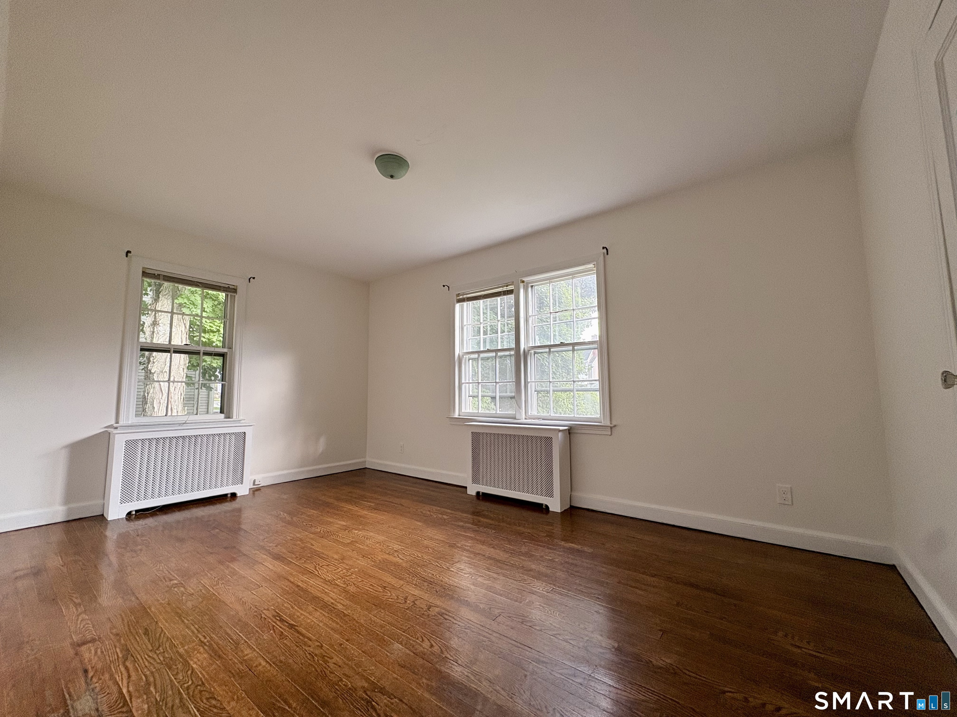 2727 Boston Post Road Darien CT 06820