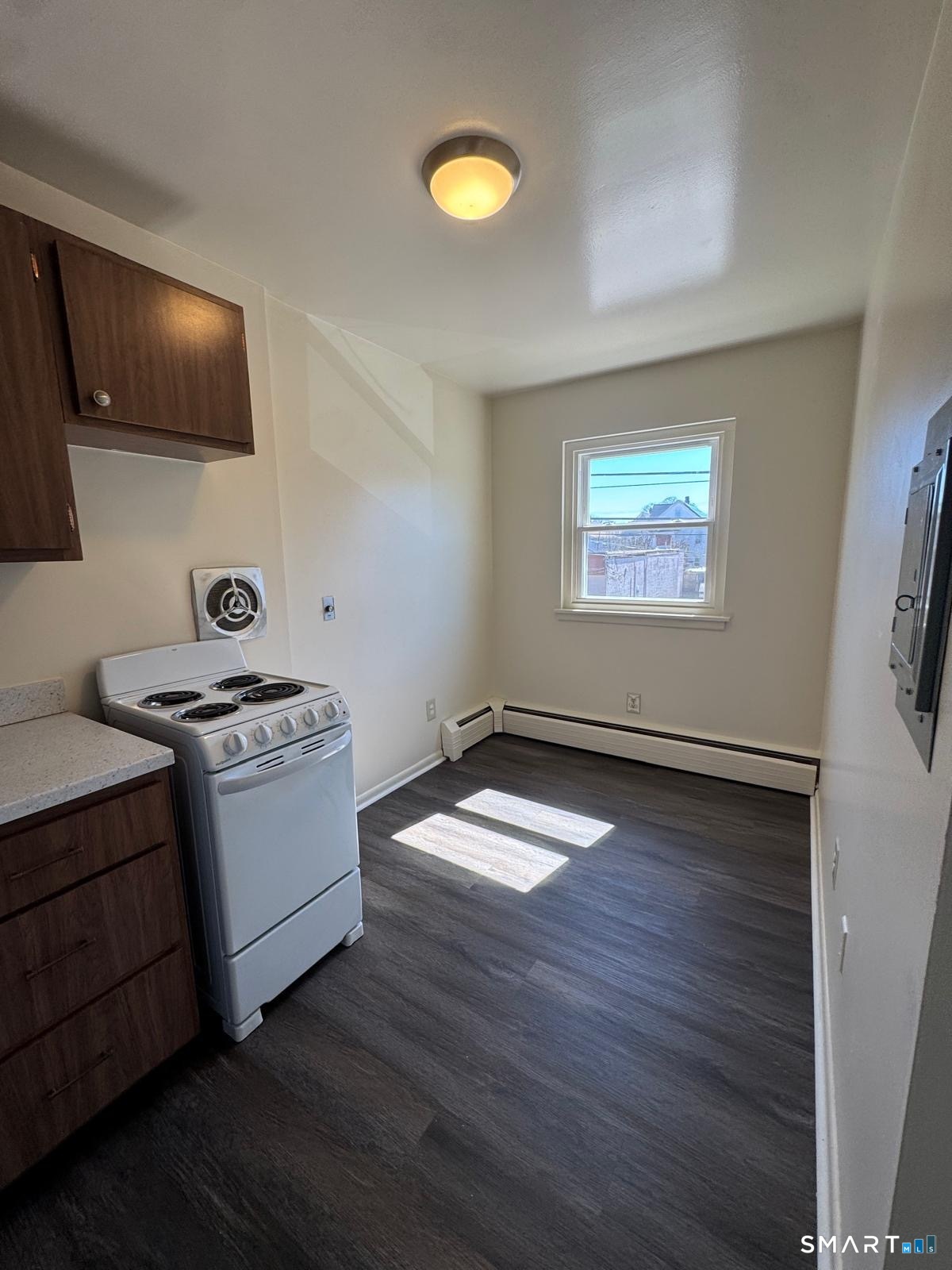 64 Mckinley Avenue Bridgeport CT 06606