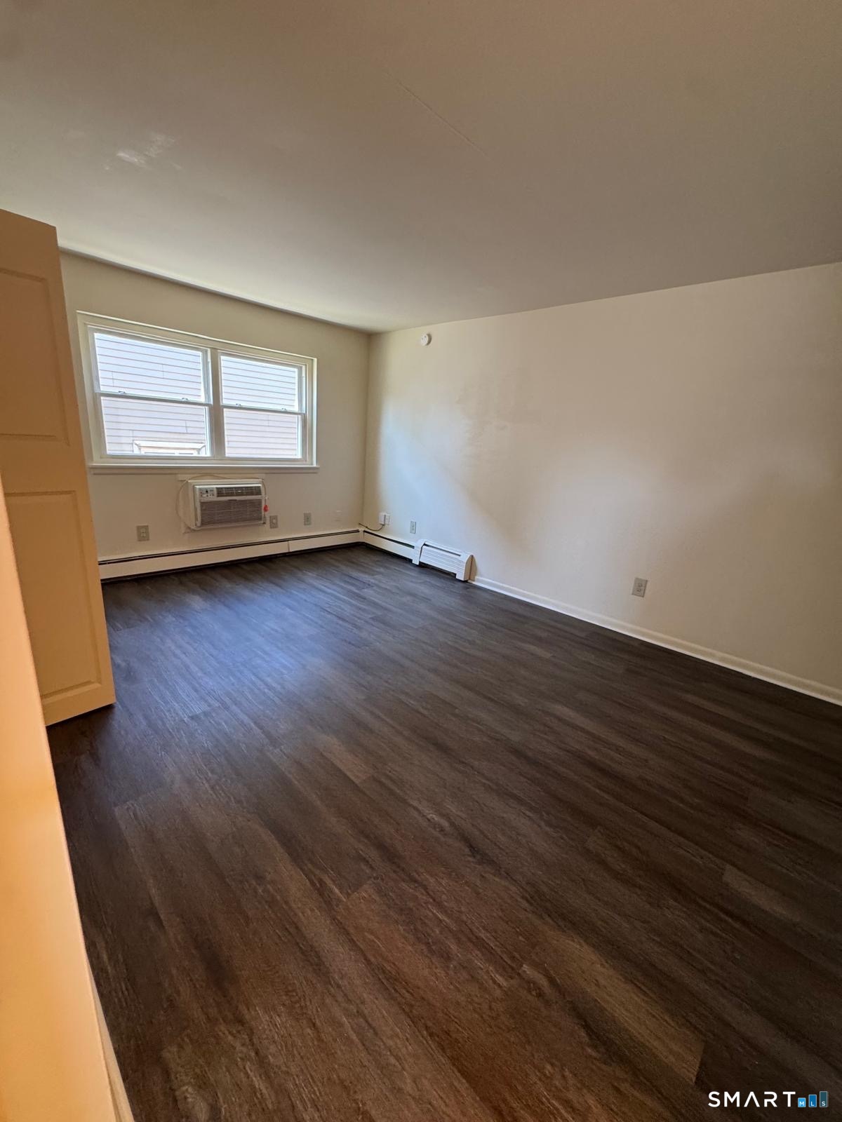 64 Mckinley Avenue Bridgeport CT 06606