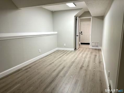 629 Longfellow Drive Branford CT 06405