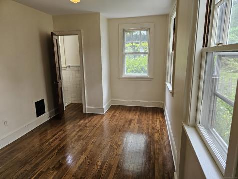 17 Pleasant Street Woodbury CT 06798
