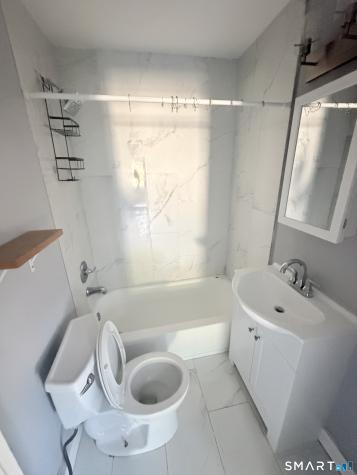 32 Alstrum Street Hamden CT 06514