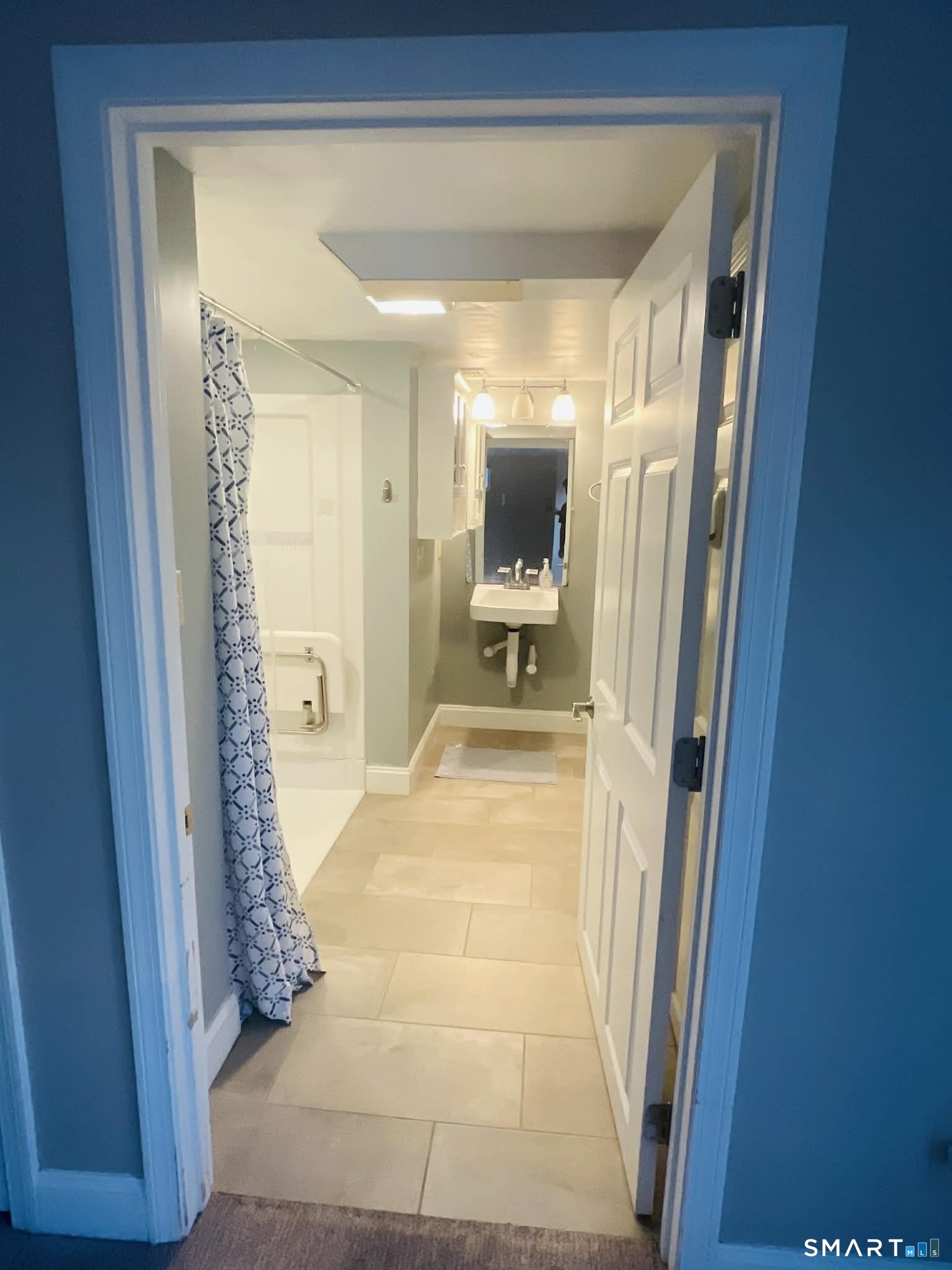 128 Forest Drive Wethersfield CT 06109