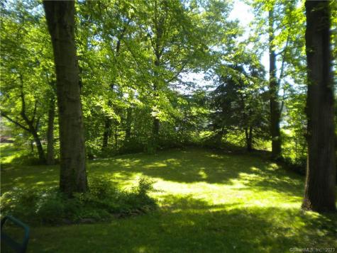 212 East Rutland Road Milford CT 06461
