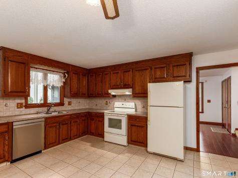 115 Brandegee Lane Berlin CT 06037