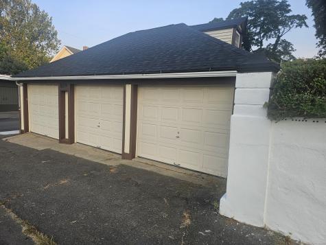 8 Cliff Street Naugatuck CT 06770