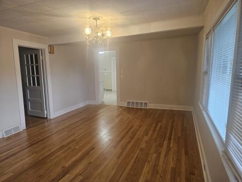 8 Cliff Street Naugatuck CT 06770