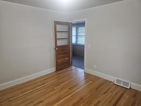 8 Cliff Street Naugatuck CT 06770