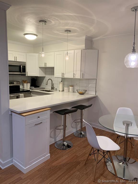 33 Pleasant Street Stamford CT 06901