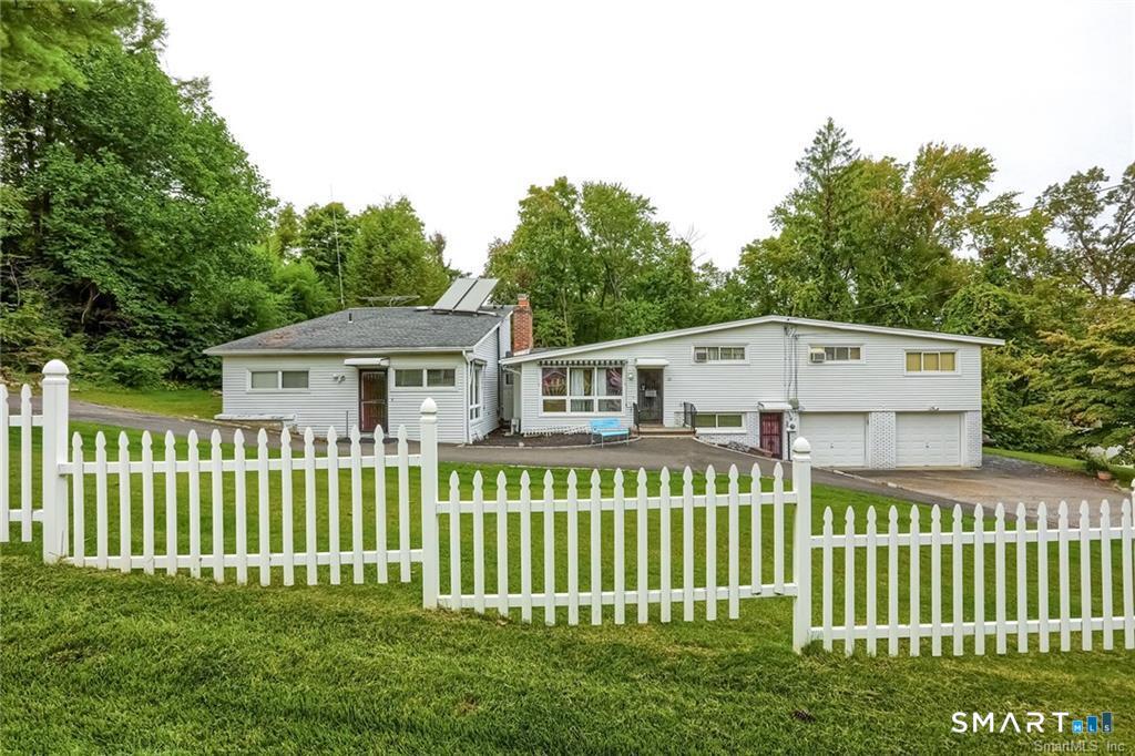 22 Pleasant Rise Brookfield CT 06804