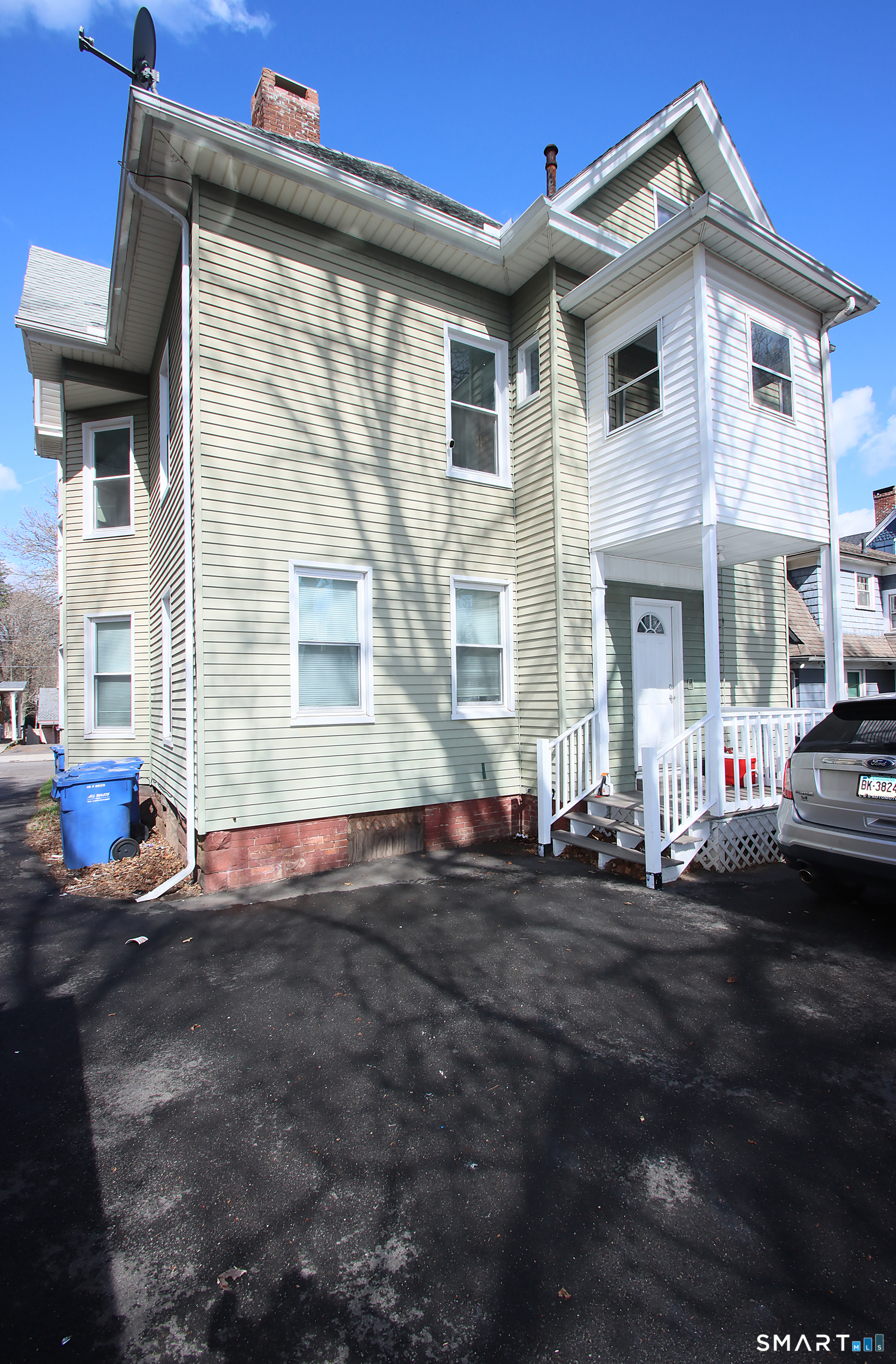 75 Wilcox Avenue Meriden CT 06451
