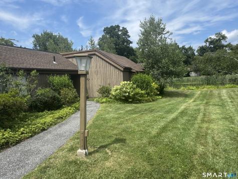 491 Unit B Heritage Village Southbury CT 06844