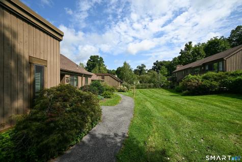 491 Unit B Heritage Village Southbury CT 06844