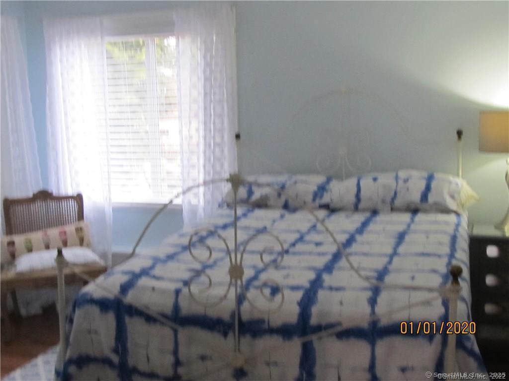 11 Bond Street East Lyme CT 06357