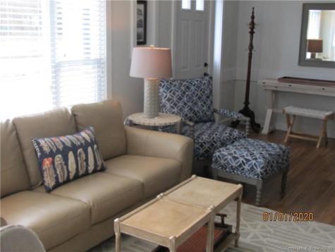 11 Bond Street East Lyme CT 06357