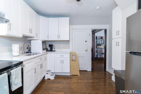 271 Brown Street West Haven CT 06516