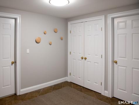 2 Anchor Lane Norwalk CT 06850