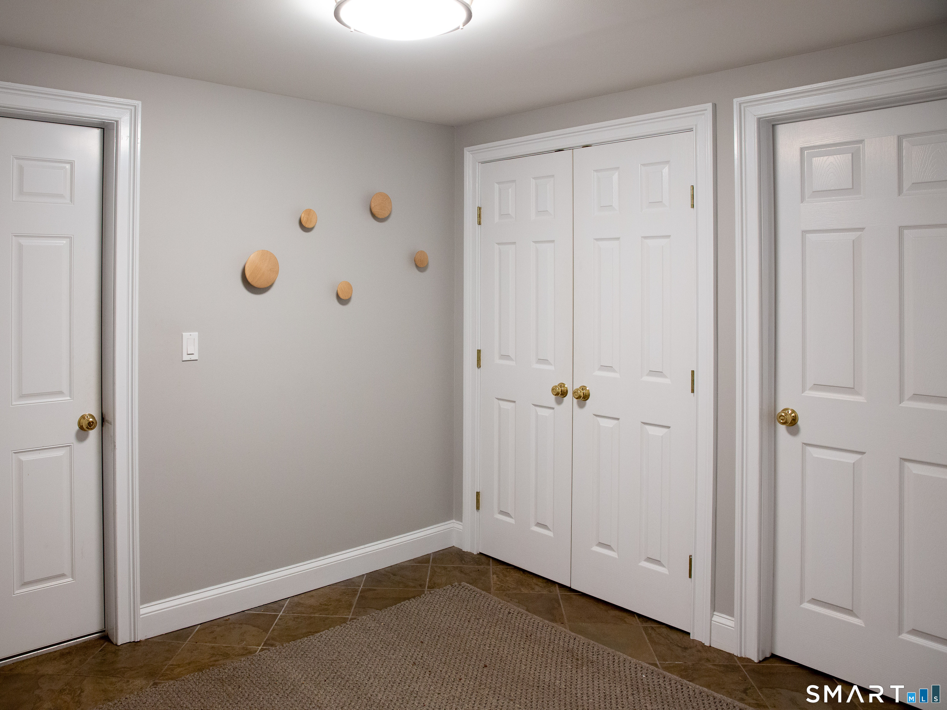 2 Anchor Lane Norwalk CT 06850