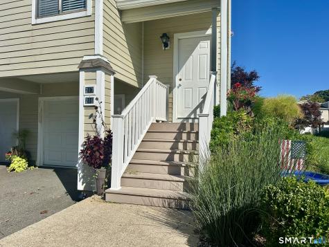 219 Crosswoods Road Branford CT 06405