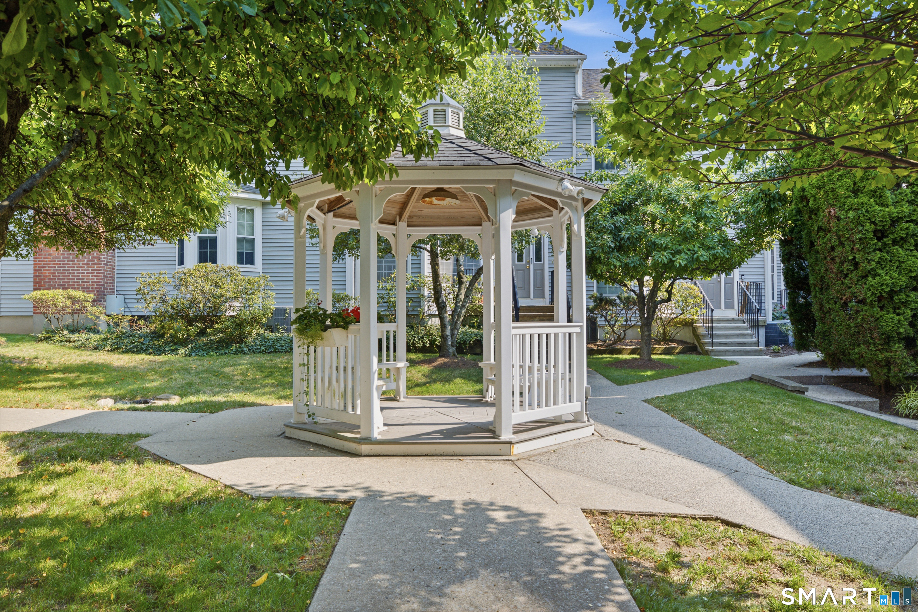 132 Hope Street Stamford CT 06906