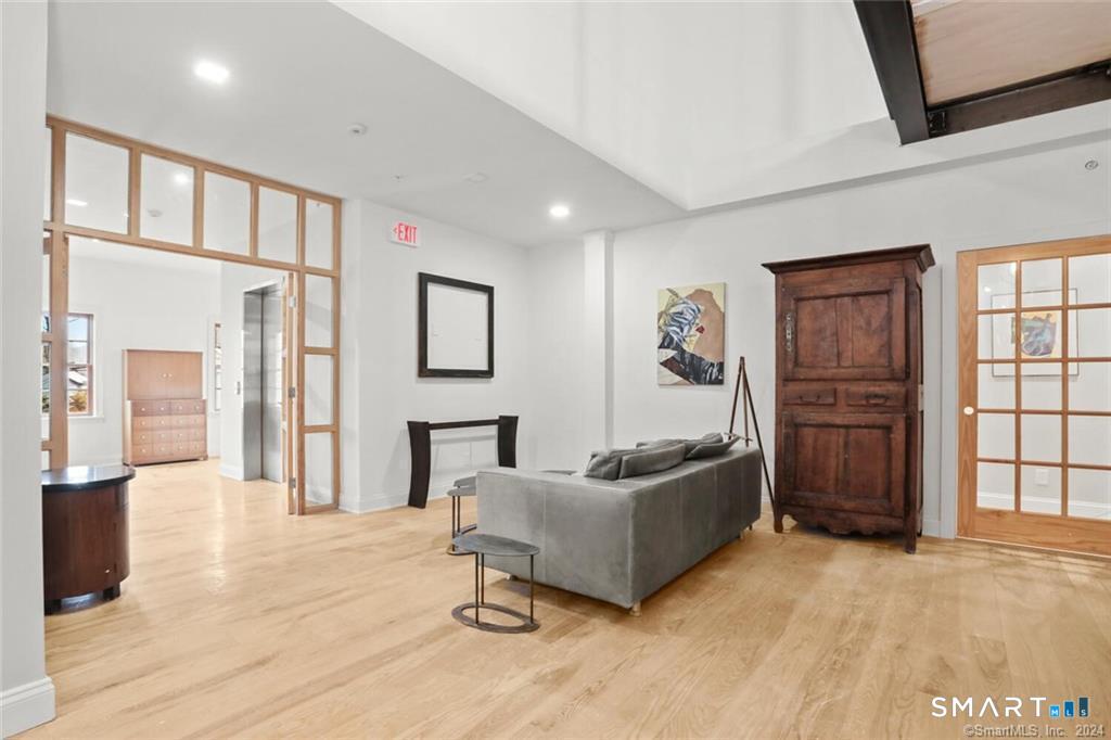 2 Hollyhock Road Wilton CT 06897