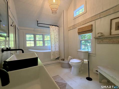 25 East Shore Road Washington CT 06777