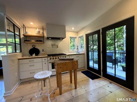 25 East Shore Road Washington CT 06777