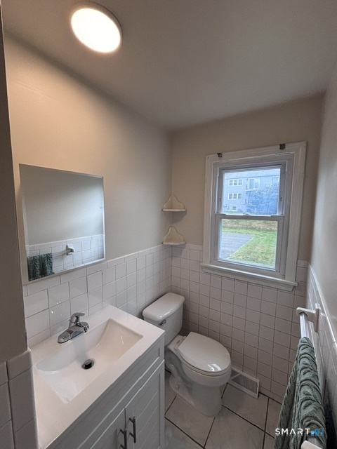 Milford CT 06460