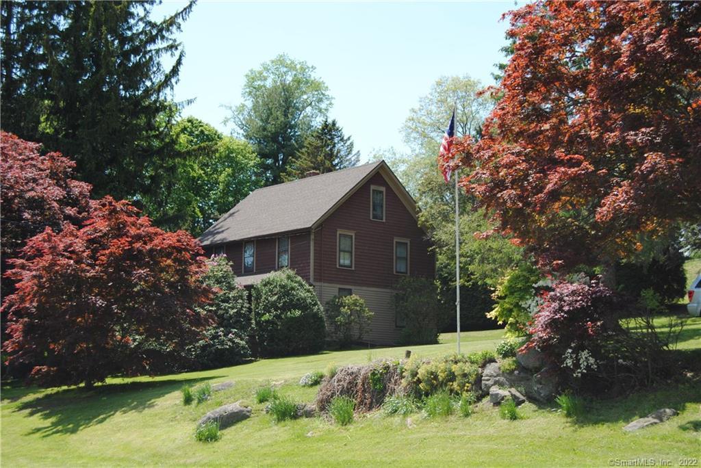 103 State Route 39 New Fairfield CT 06812