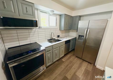 313 Dunfey Lane Windsor CT 06095