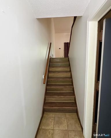 313 Dunfey Lane Windsor CT 06095