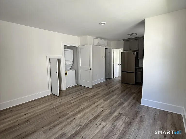 1950 Main Street Stratford CT 06615