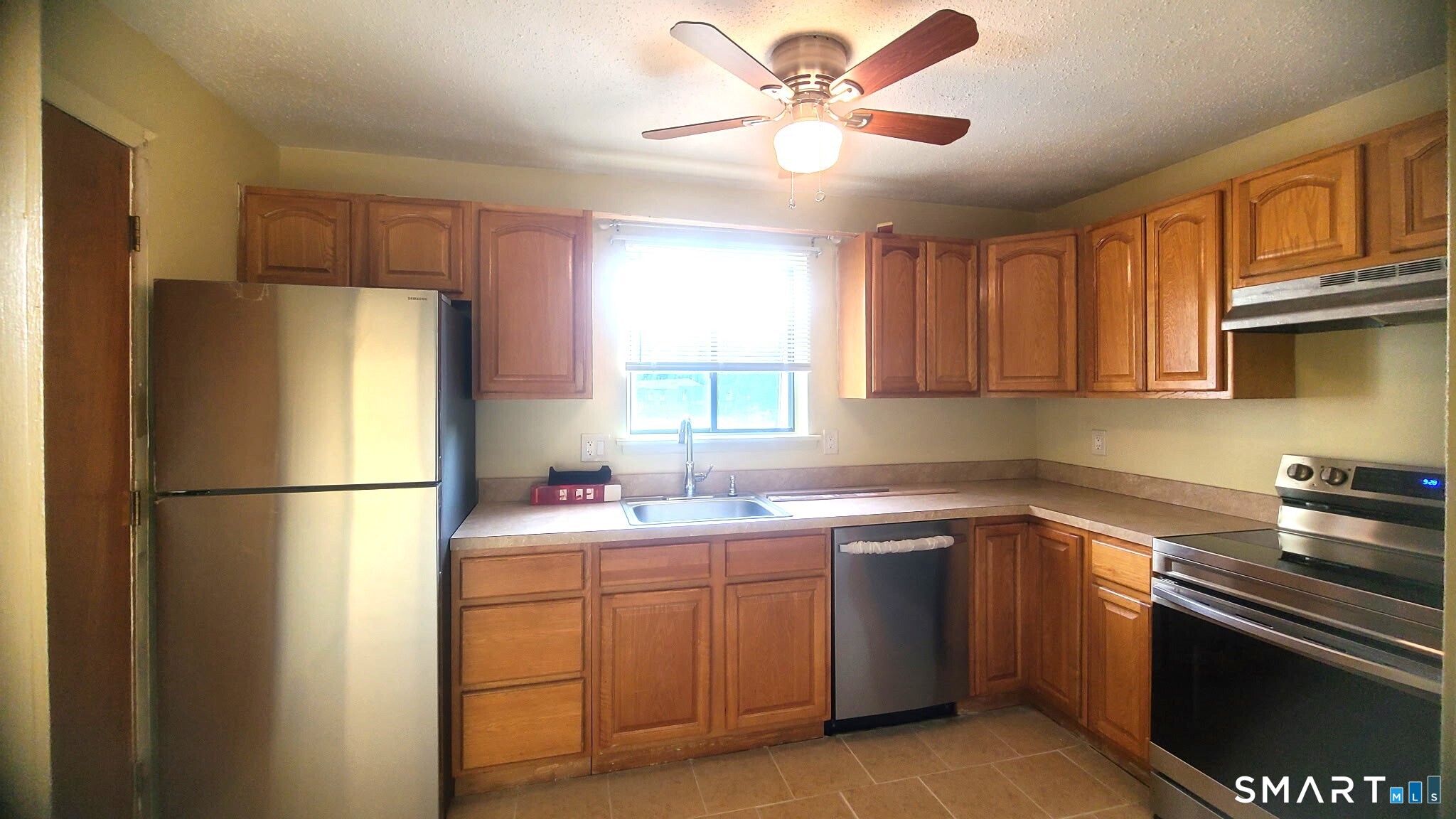 285 High Path Road Windsor CT 06095
