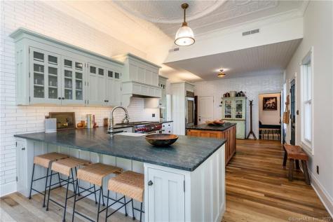 49 Christian Street Washington CT 06777