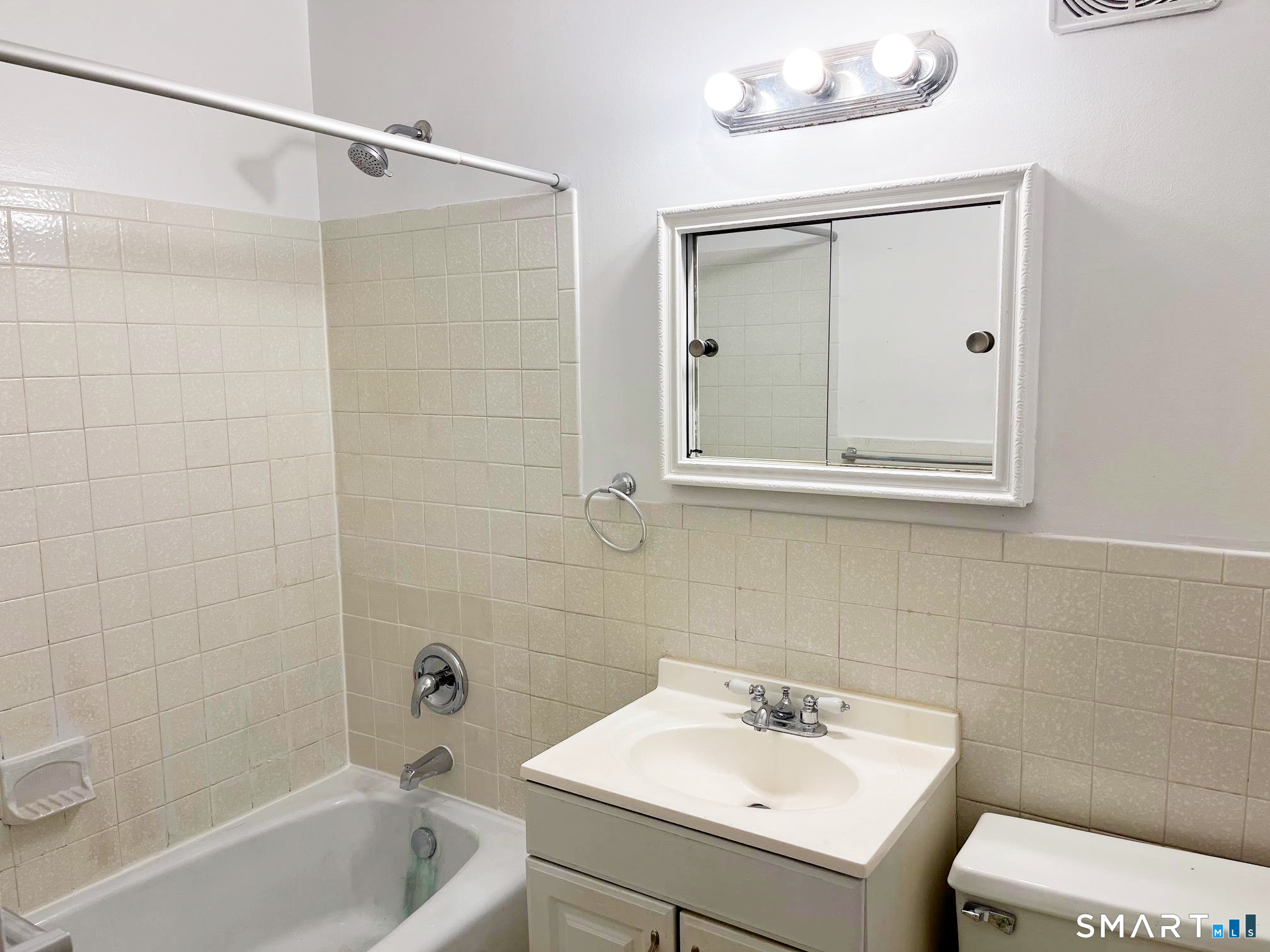 27 Northill Street Stamford CT 06907