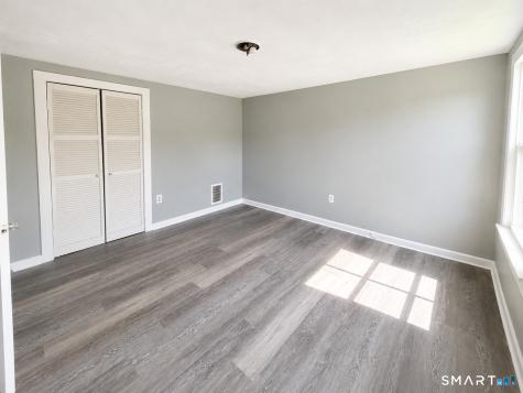 71 Freestone Avenue Portland CT 06480