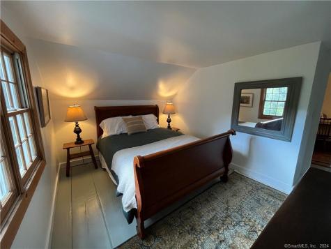 15 Riverview Road New Milford CT 06755