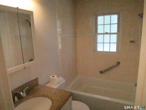 6 Carolina Drive Montville CT 06370
