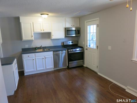 6 Carolina Drive Montville CT 06370