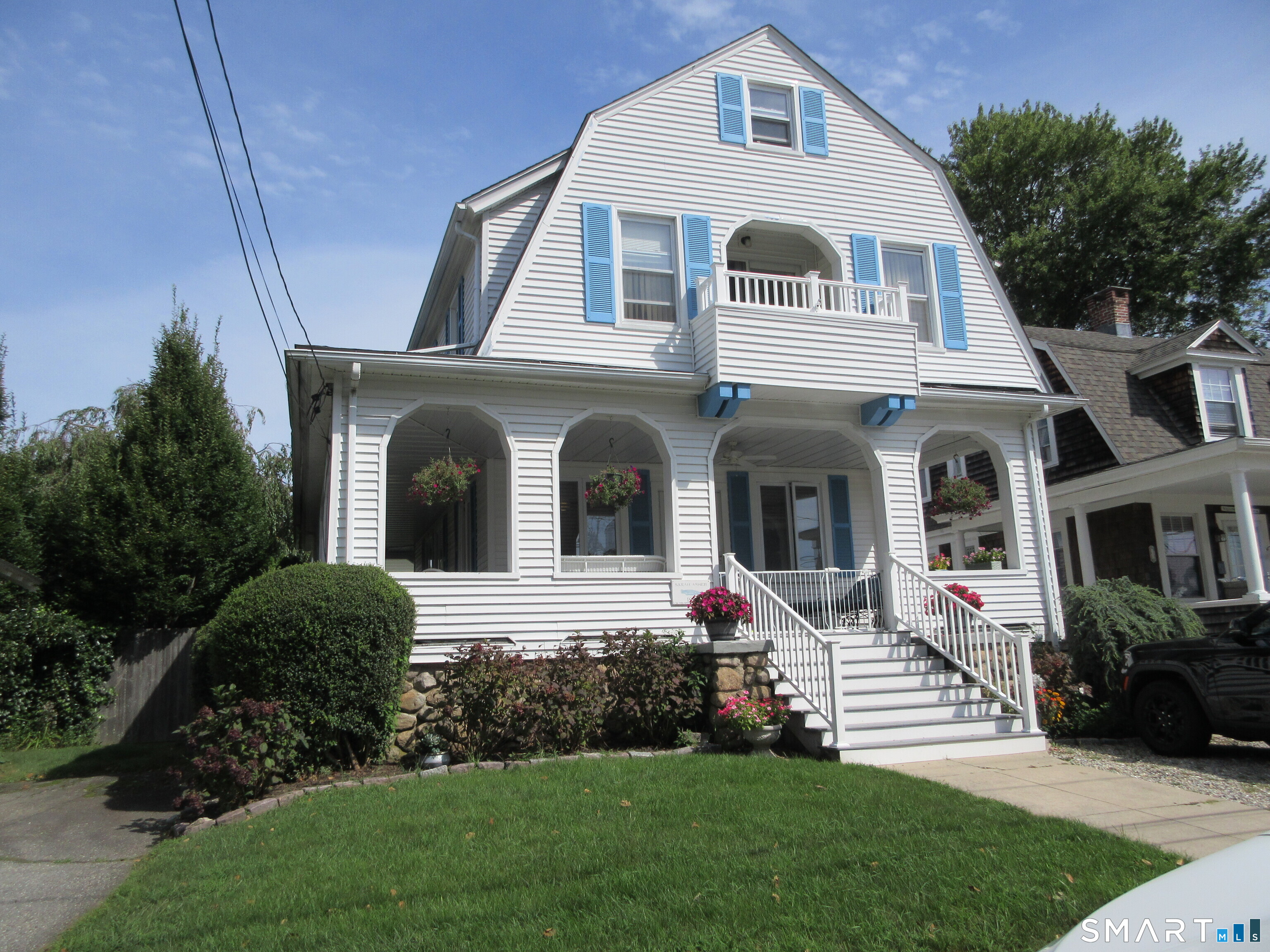 10 Elliott Avenue New London CT 06320