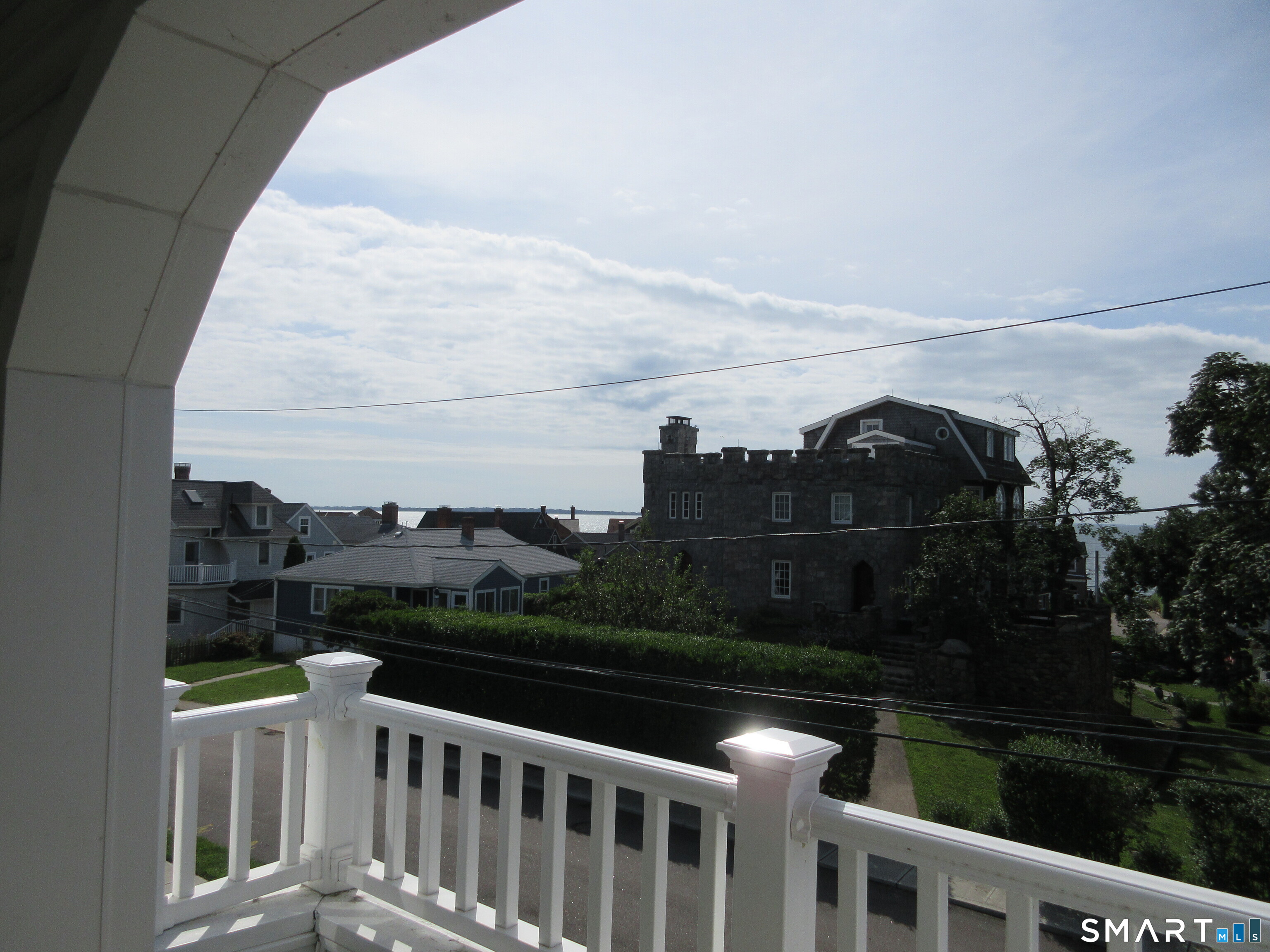 10 Elliott Avenue New London CT 06320