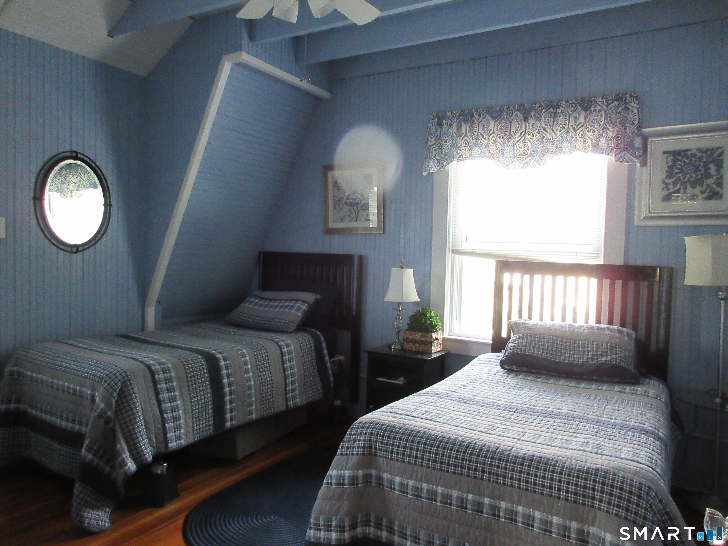 10 Elliott Avenue New London CT 06320
