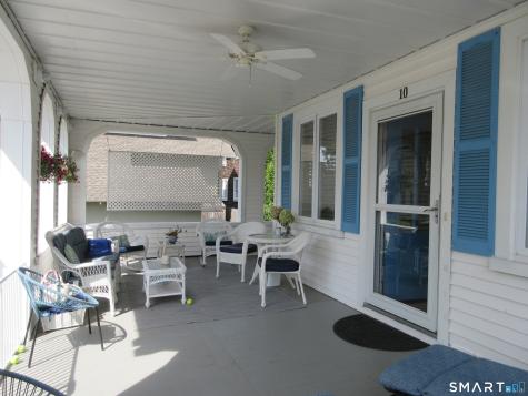 10 Elliott Avenue New London CT 06320