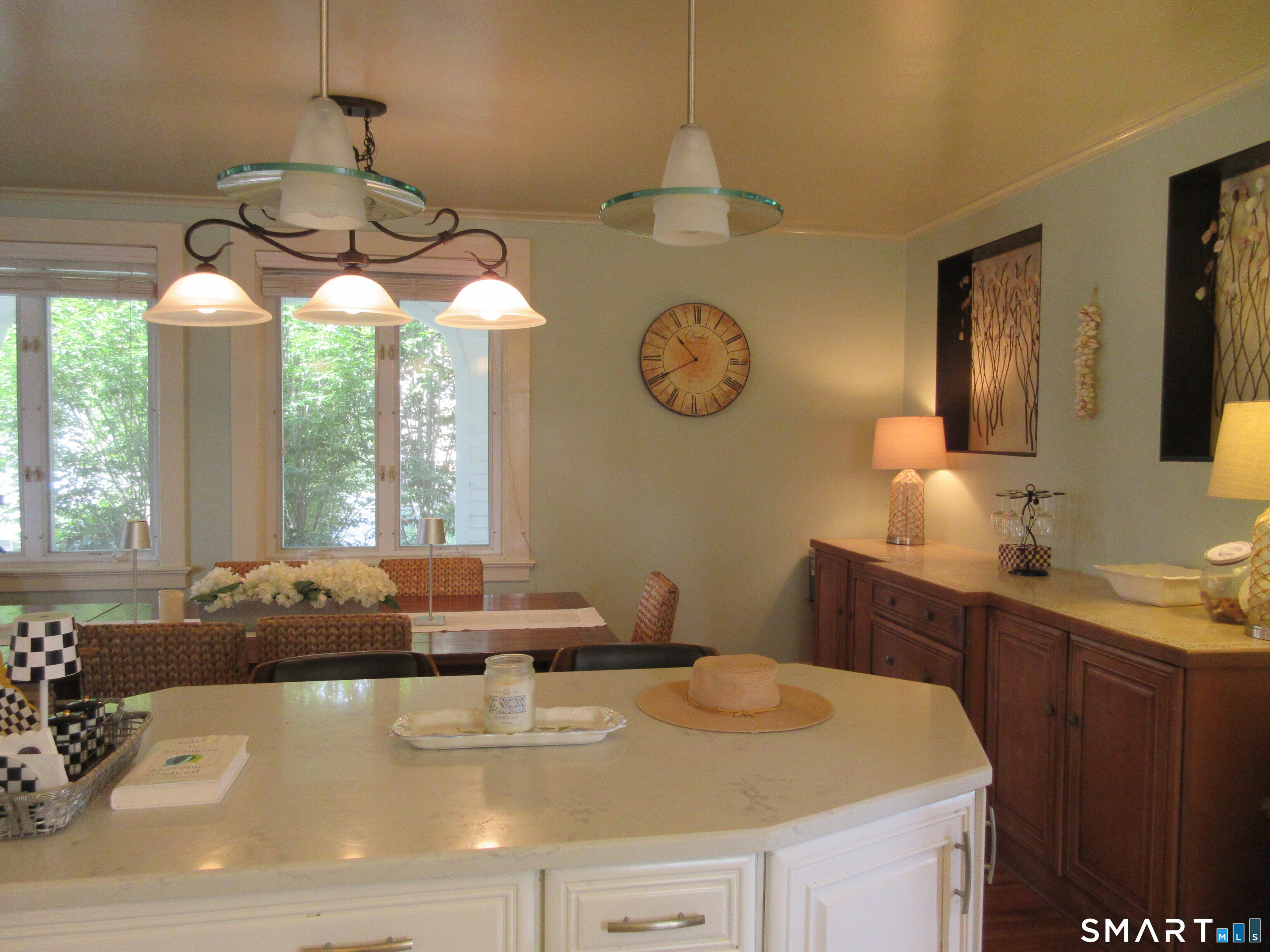 10 Elliott Avenue New London CT 06320