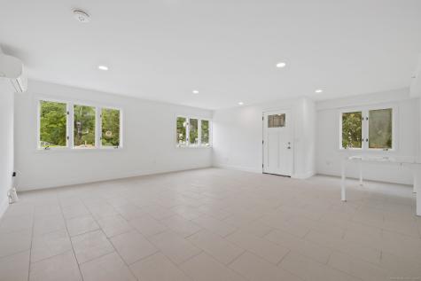 529 Danbury Road Wilton CT 06897