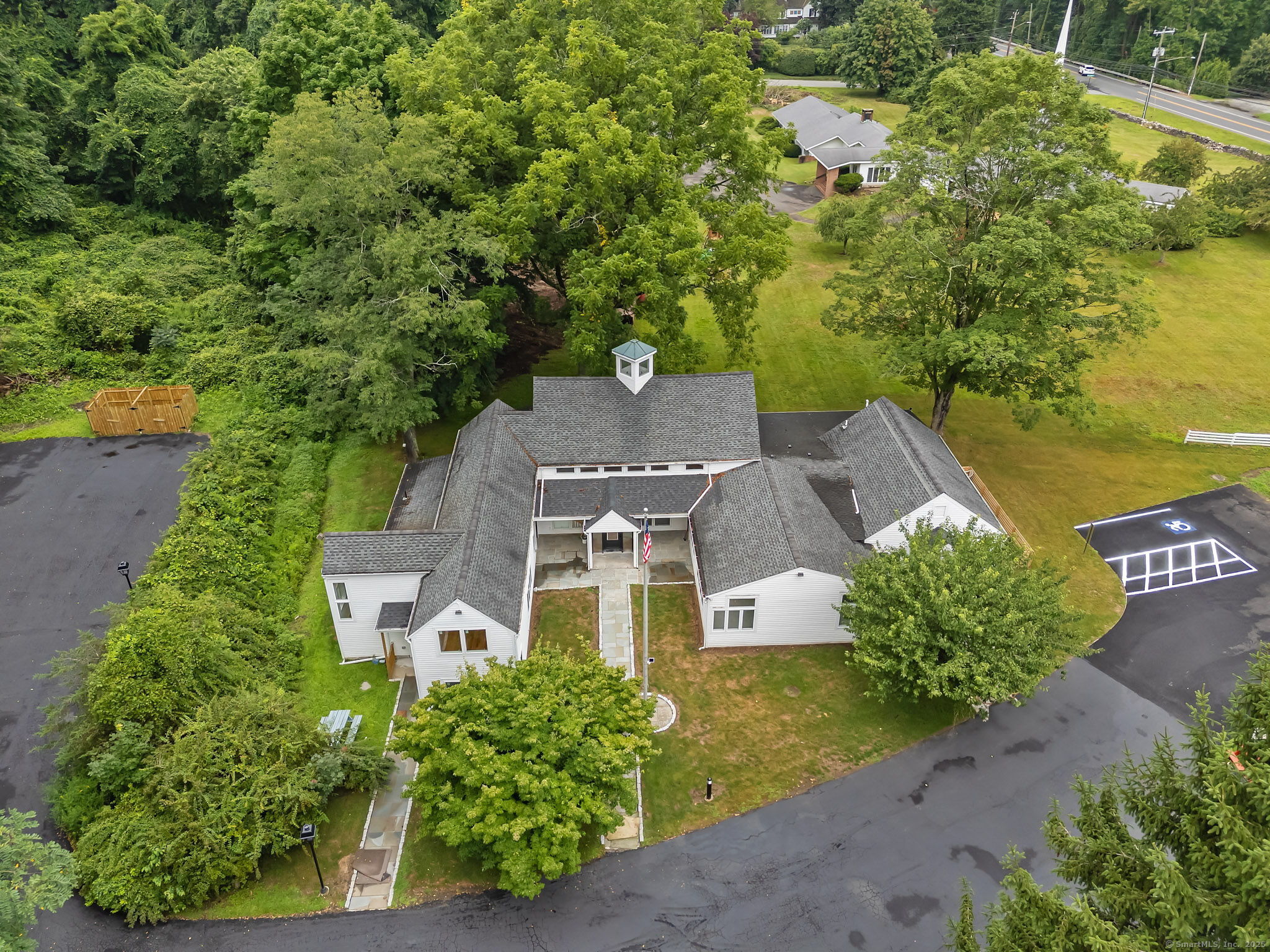 529 Danbury Road Wilton CT 06897